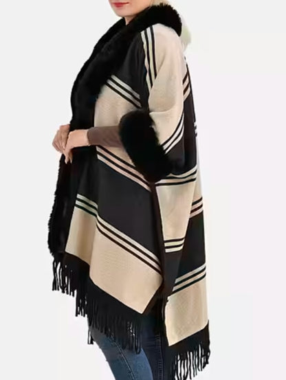 Poncho con ecopelliccia